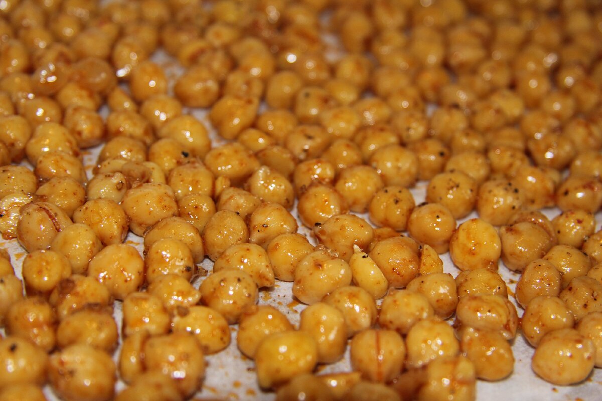 Жареный нут в специях