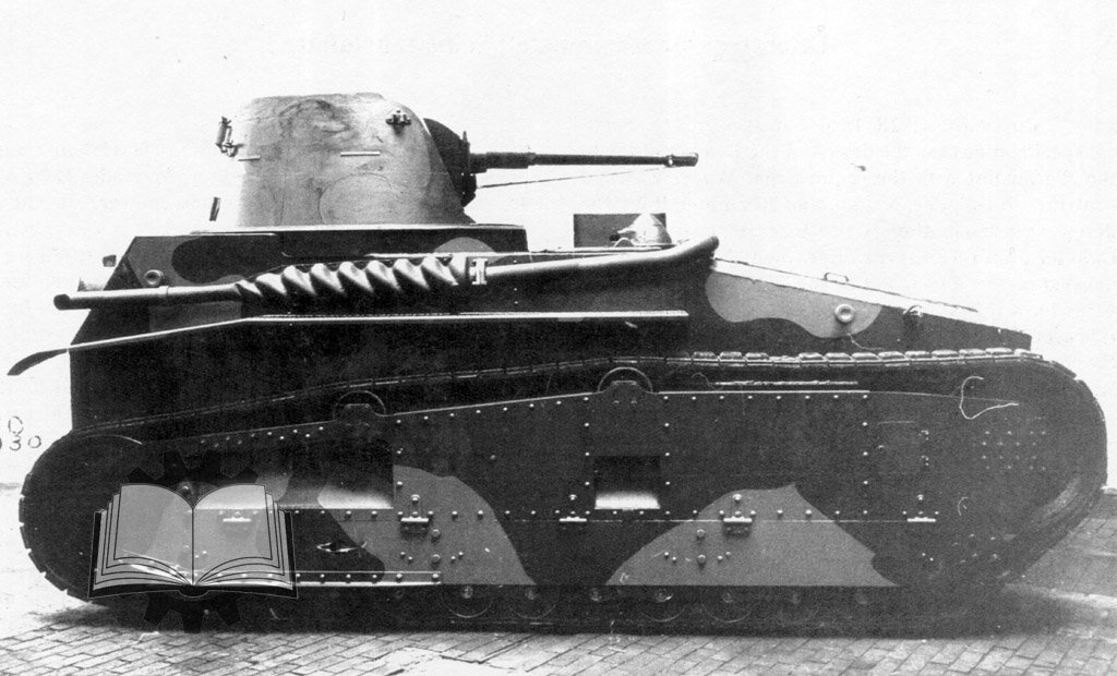 Истребитель танков был больше похож на танк.