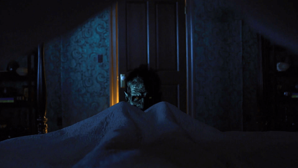 shot from "Evil"series/2019/created by Robert & Michelle King/King Size Productions, CBS Television Studios/Источник - ageofcinema.net
