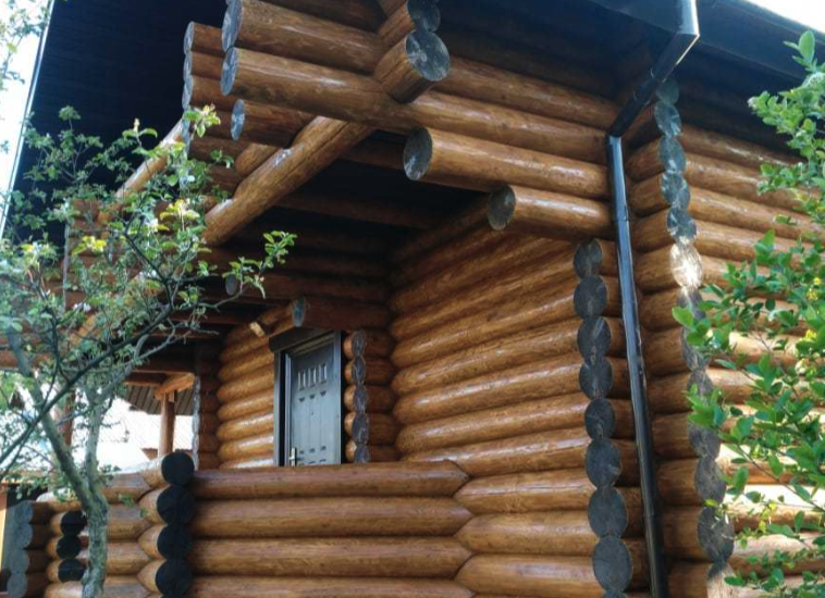 Дерево это хорошо!!! Но кирпич тоже не плохо.