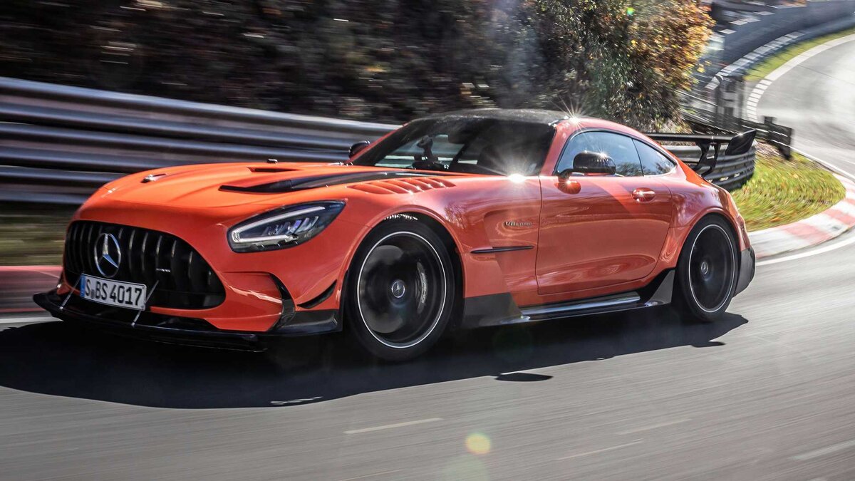 Mercedes-AMG GT Black Series гоночная серия фото взято с https://ru.motor1.com/