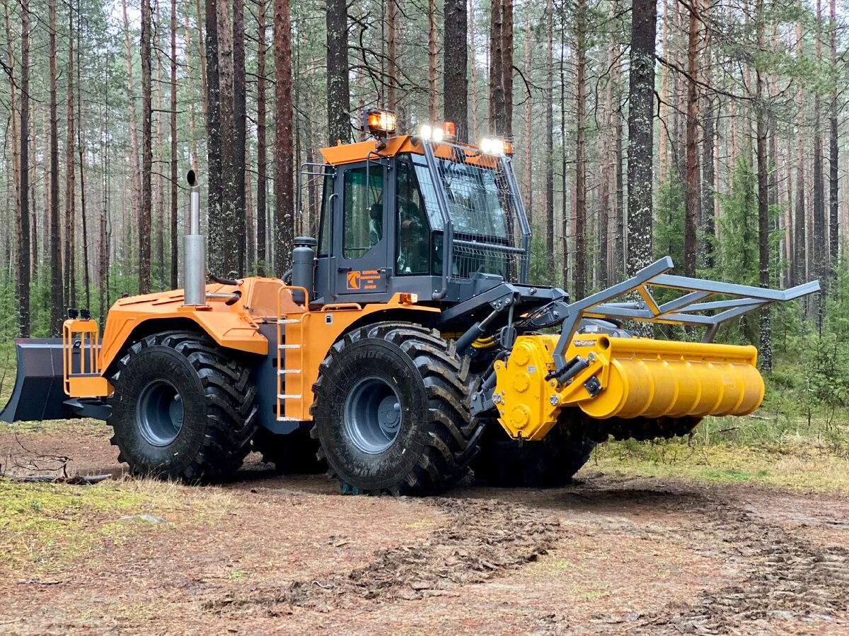 Трактор МФ705 PRO мощностью 330 лс с гидростатической трансмиссией. Финская фреза ротоватор Mericrusher MJS-241DTG