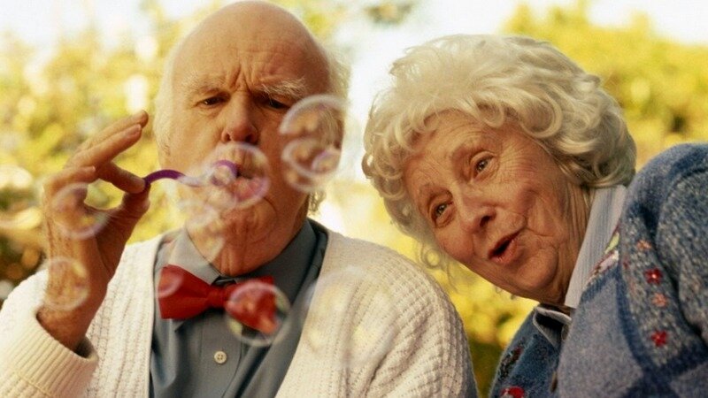 Покупаем недвижимость у пожилых собственников: риски недееспособности (фотография из открытого источника).