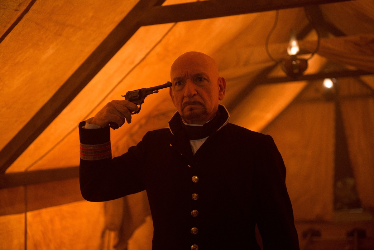 кадр из фильма:"Обитель проклятых"