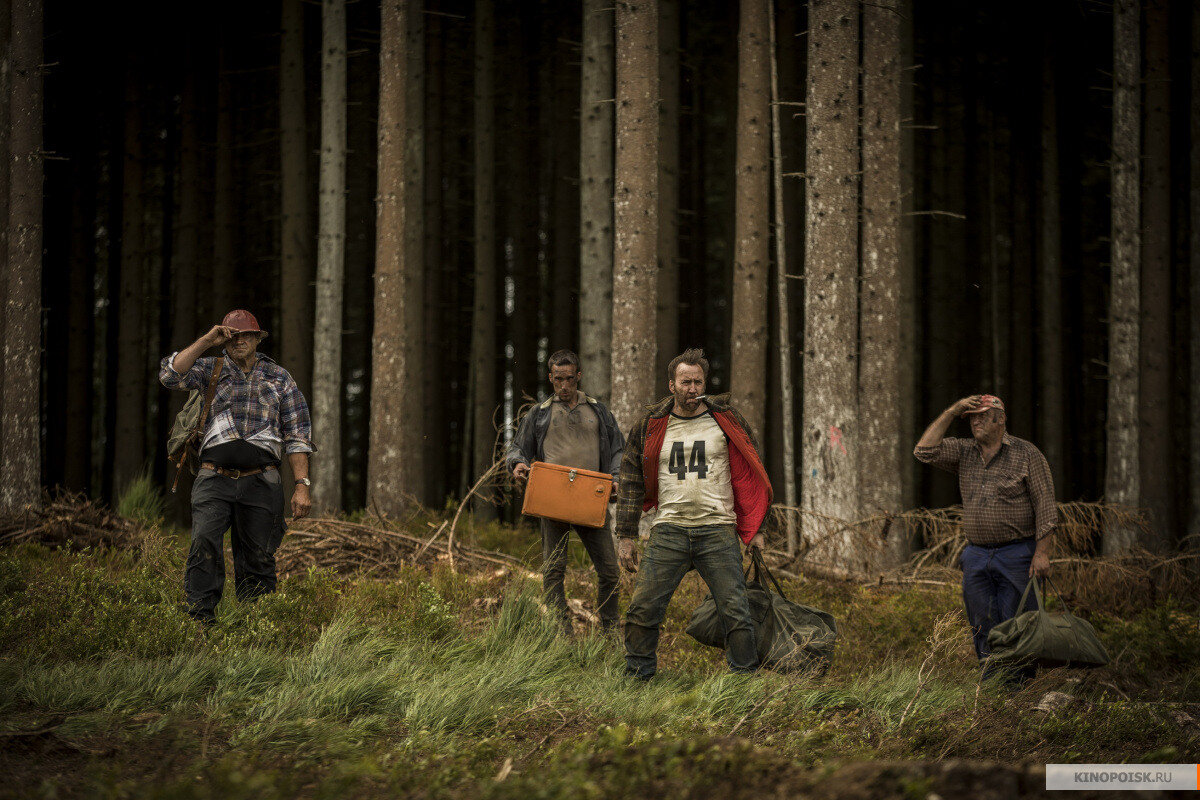 shot from "Mandy"/2017/Panos Cosmatos/SpectreVision, Umedia, Legion M/Источник - kinopoisk.ru