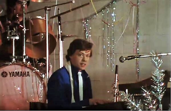 Н.Караченцов в фильме "Нужные люди" (1986)