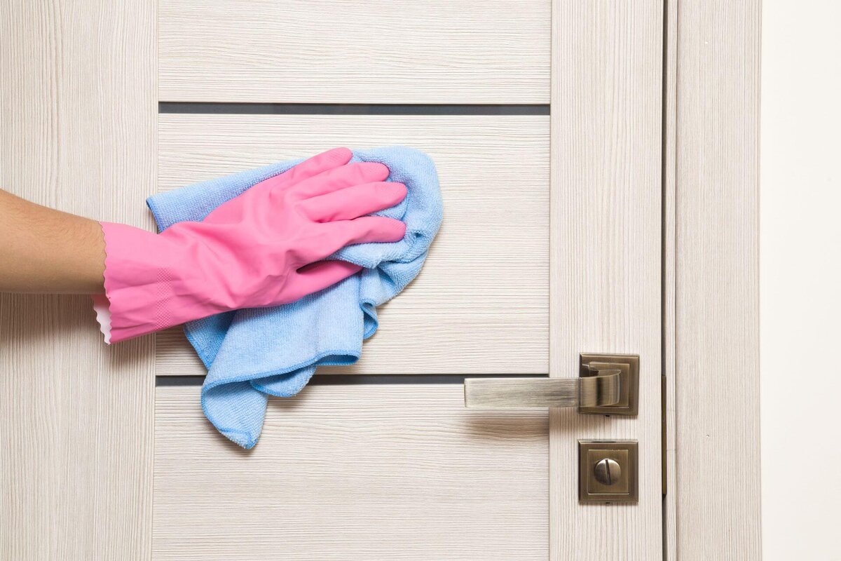 Как правильно мыть ламинированные двери