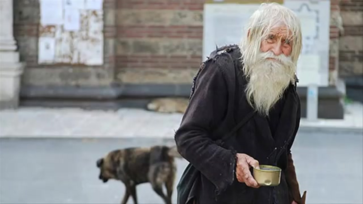 Нищий бродяга. Фото из открытого доступа