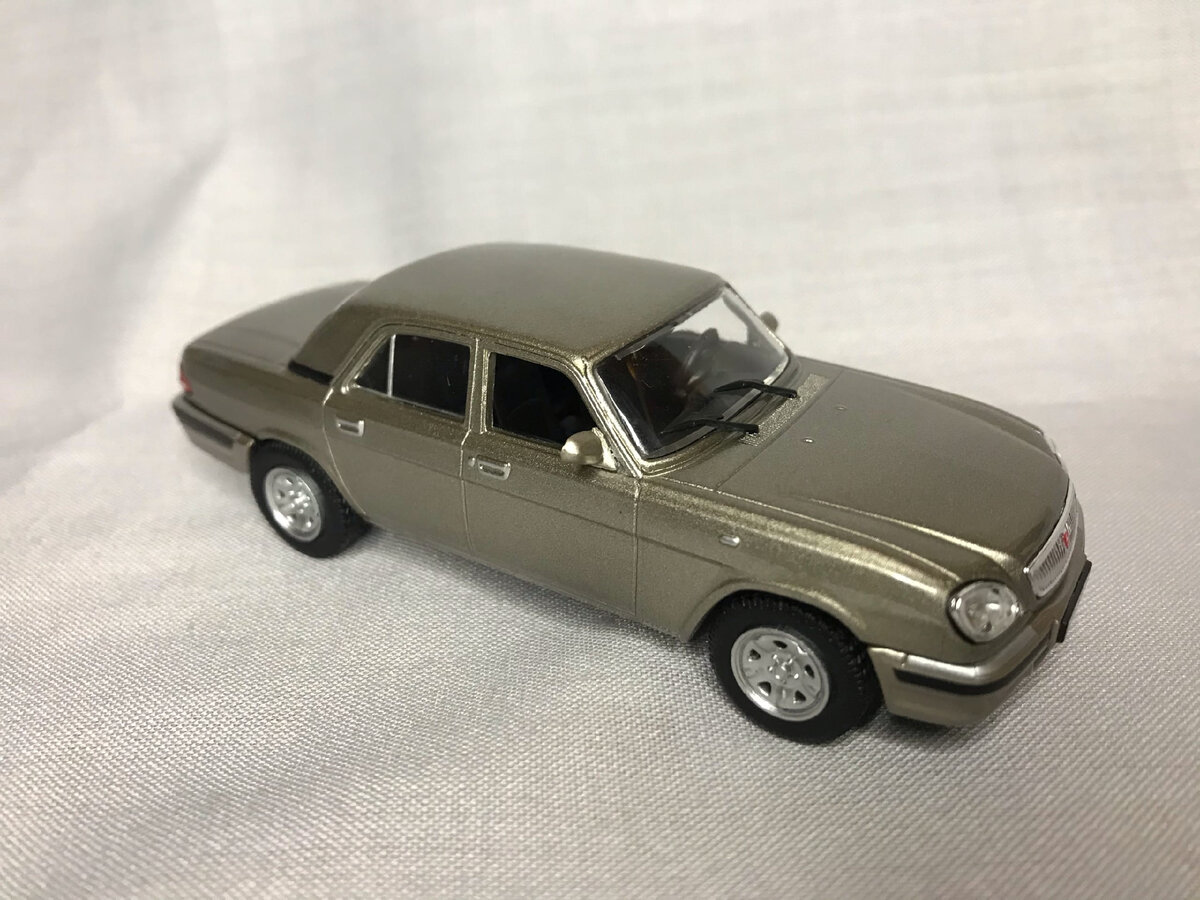 Газ 31105 Волга, серия "Автолегенды СССР".