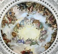 «Апофеоз Вашингтона» (англ. The Apotheosis of Washington) — фреска работы греко-итальянского художника Константина Брумиди, написанная в 1865 году и наблюдаемая через окулюс купола ротонды Капитолия США. Фреска расположена на высоте 55 м от пола ротонды и занимает площадь в 433,3 м². Фигуры изображены в высоту до 4,6 м и видны с этажа ниже. Строительство купола было завершено в 1863 году; Брумиди написал фреску в течение 11 месяцев в конце Гражданской войны. За написание фрески ему заплатили 40 тысяч долларов.