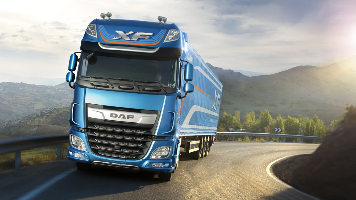 Дав машина. DAF XF 2021. DAF Truck 2021. Даф XF 105 В дороге. Дальнобой на Даф евро 6.