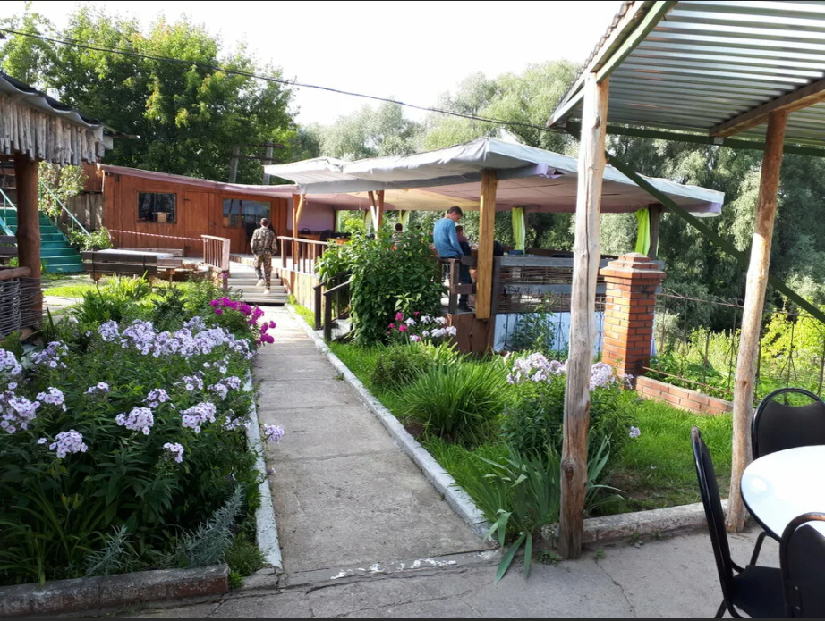 Ресторан "Гурман" в Тарусе. Фото: Yanedex.ru