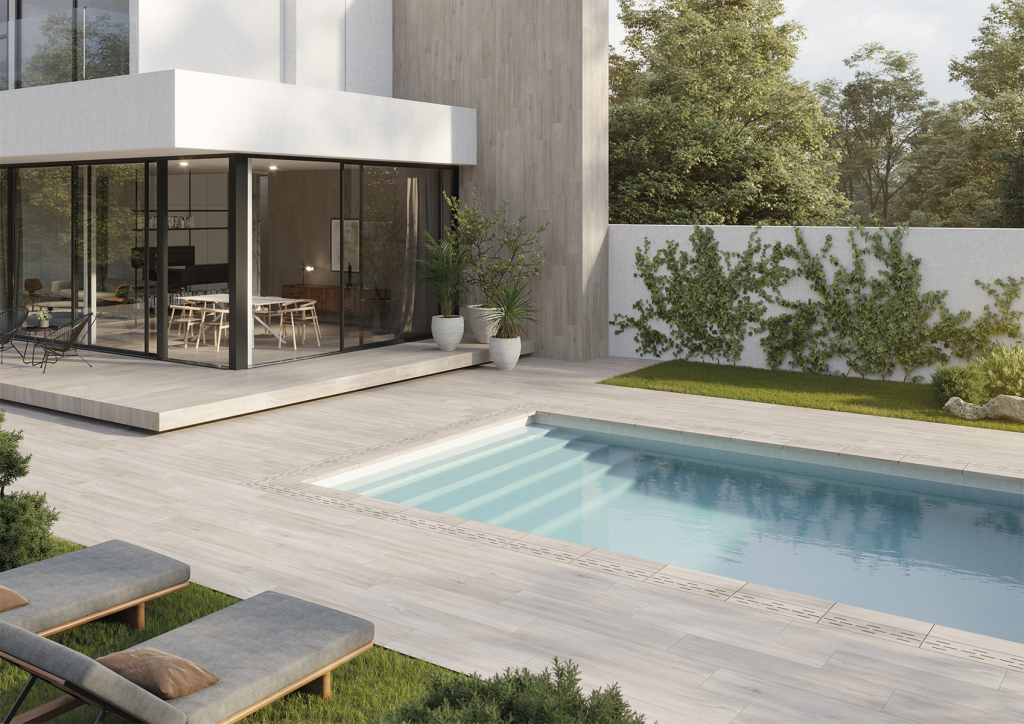 На фото плитка линейки Outdoor20 – Rotterdam, оттенка бука, формата 29,5x120 см