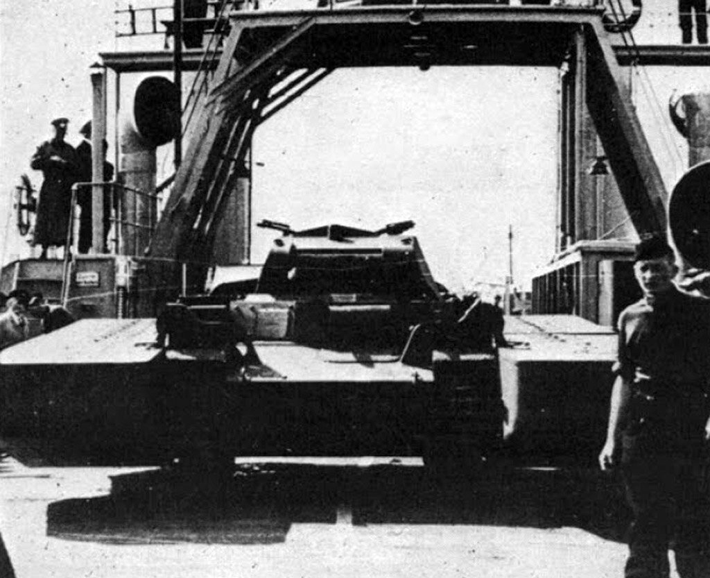 Понтоны для Pz.Kpfw.II, испытания 1940 года.