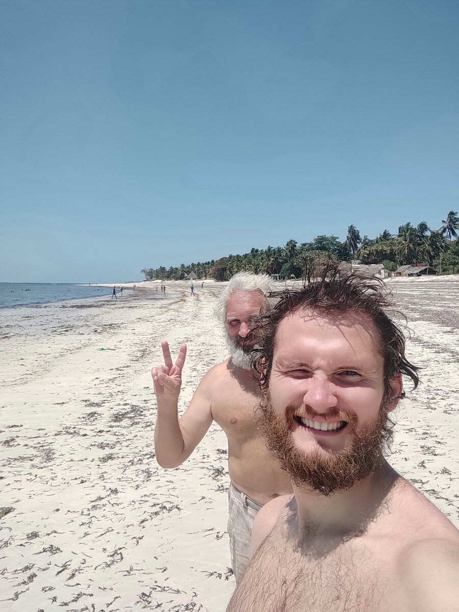 Пляж в Момбасе.