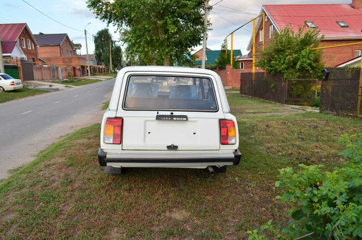 Самые крутые и дорогие старые автомобили ВАЗ 2104,которые продаются в  России. | Инфо-факты | Дзен