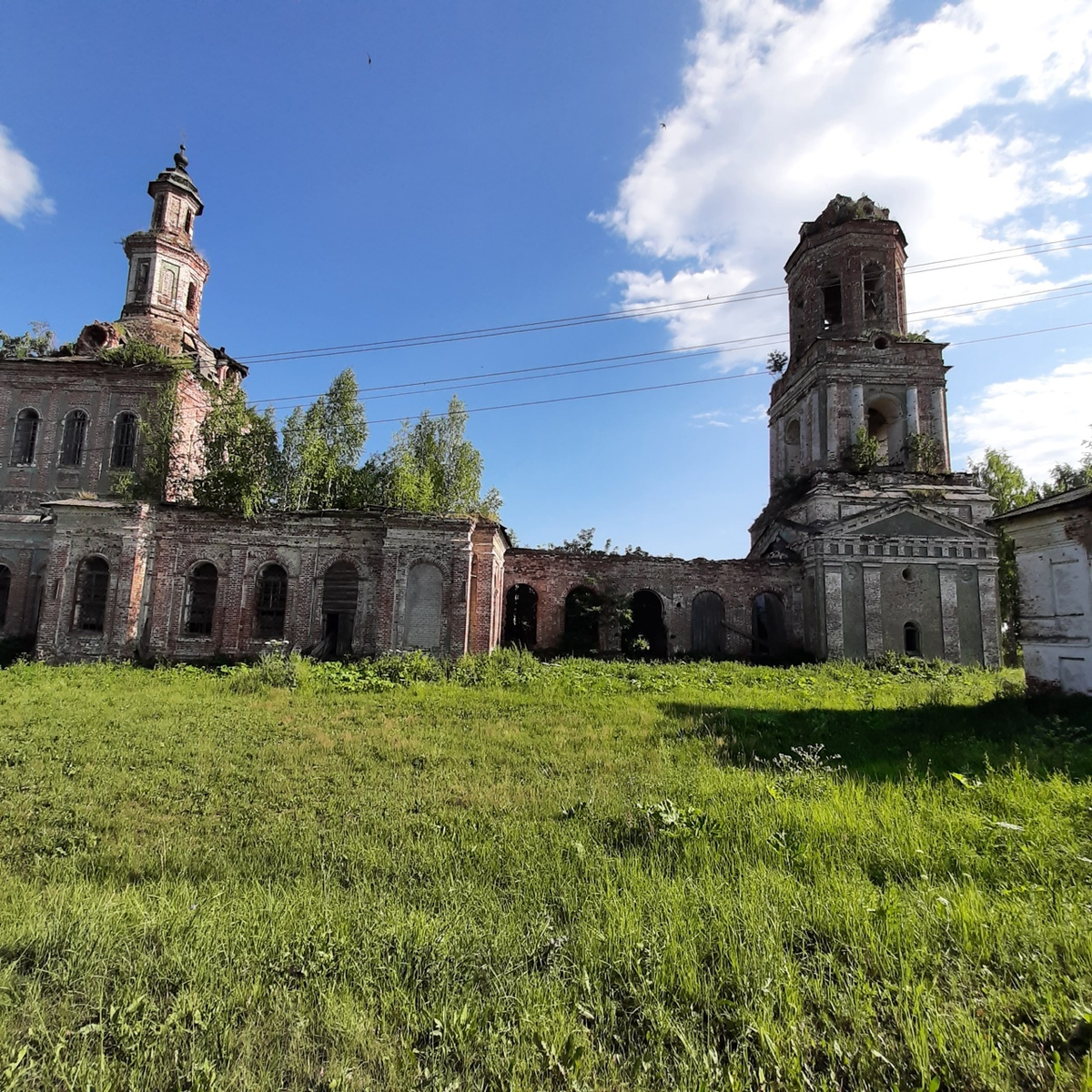лето 2021 г,  Церковь Спаса Преображения, с . Косино, Верхошижемский район