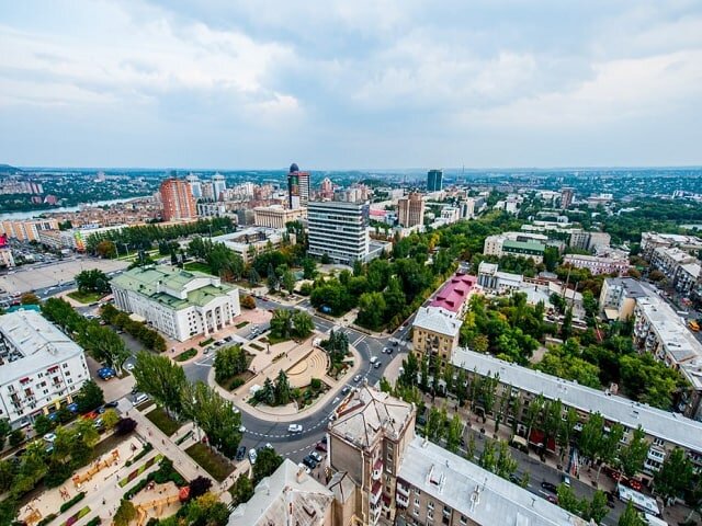 Донецк город миллиона роз фото