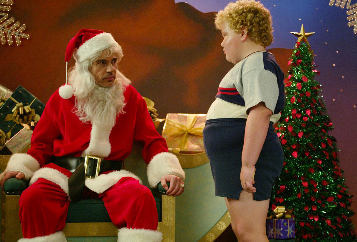 Сюжет из фильма "Плохой  Санта"