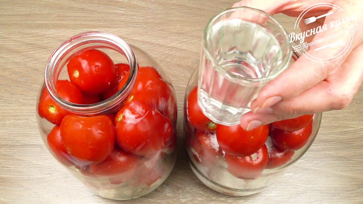 Удивительный рецепт соленых помидор на зиму. Вкусная заготовка для зимних  застолий | Вкусная кухня. Простые рецепты | Дзен