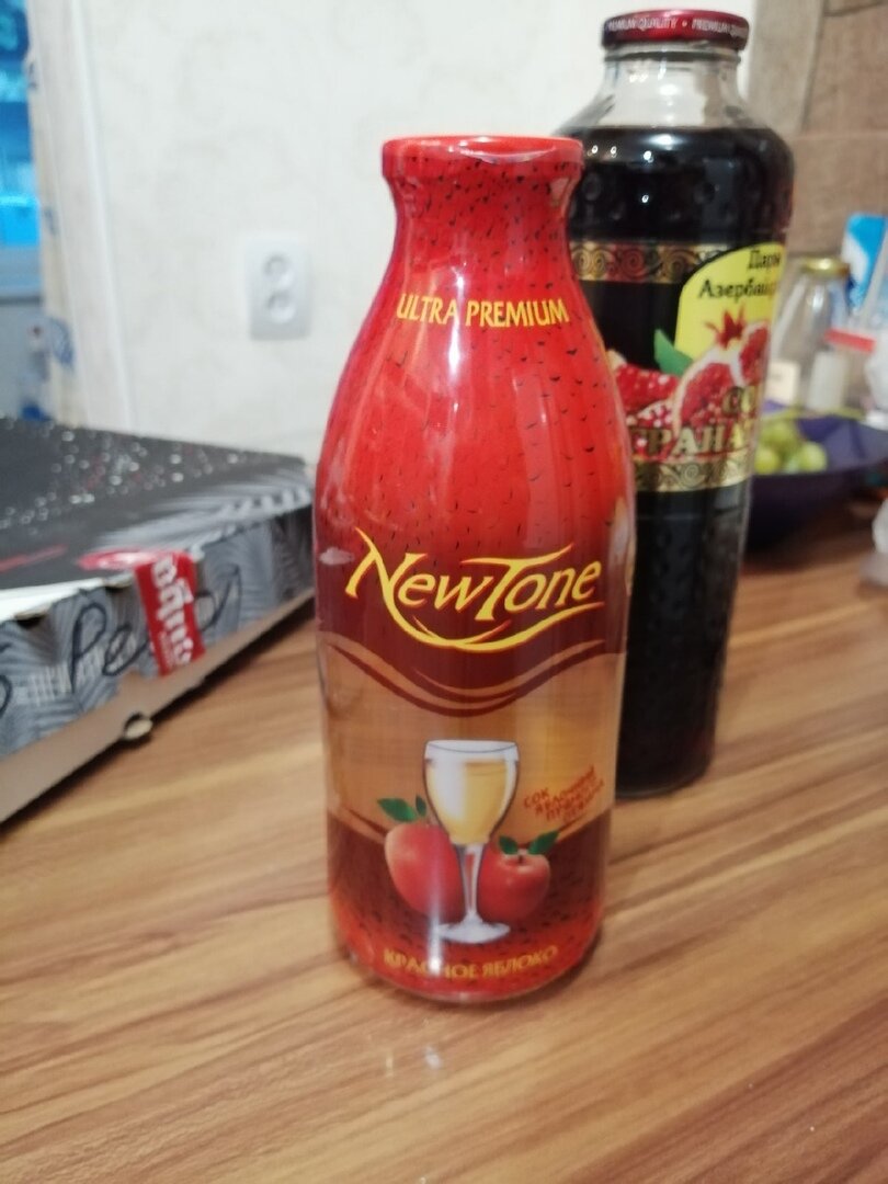 Яблочный сок NewTone. Приятный вкус и натуральный состав