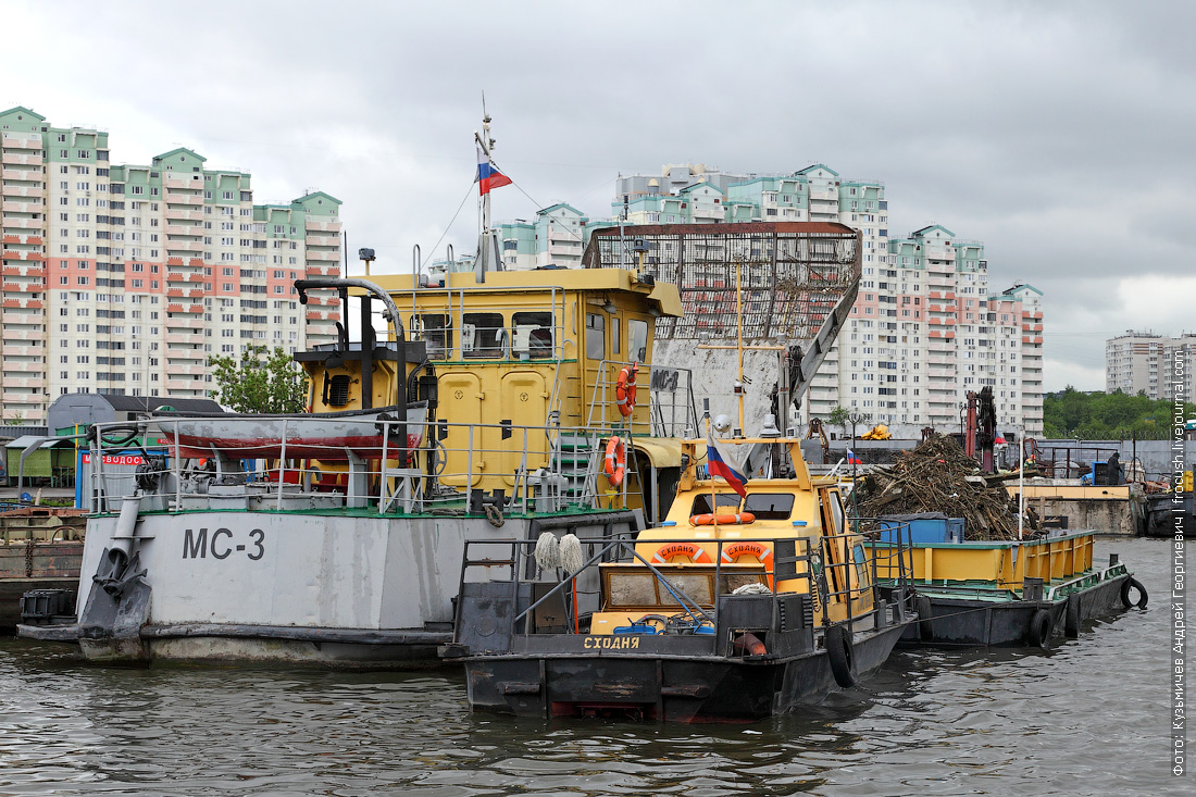 Чародейка теплоход спб. Теплоход проект 301 дунай. Проект р 45б волгарь. Теплоход кронштадт. Теплоход типа москва р51.