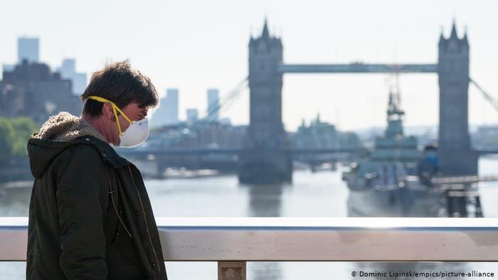 Лондон в преддверии локдауна. Фото с сайта https://m.dw.com/ru/neskolko-stran-evropy-vvedut-povtornyj-lokdaun-v-nachale-nojabrja/a-55461701