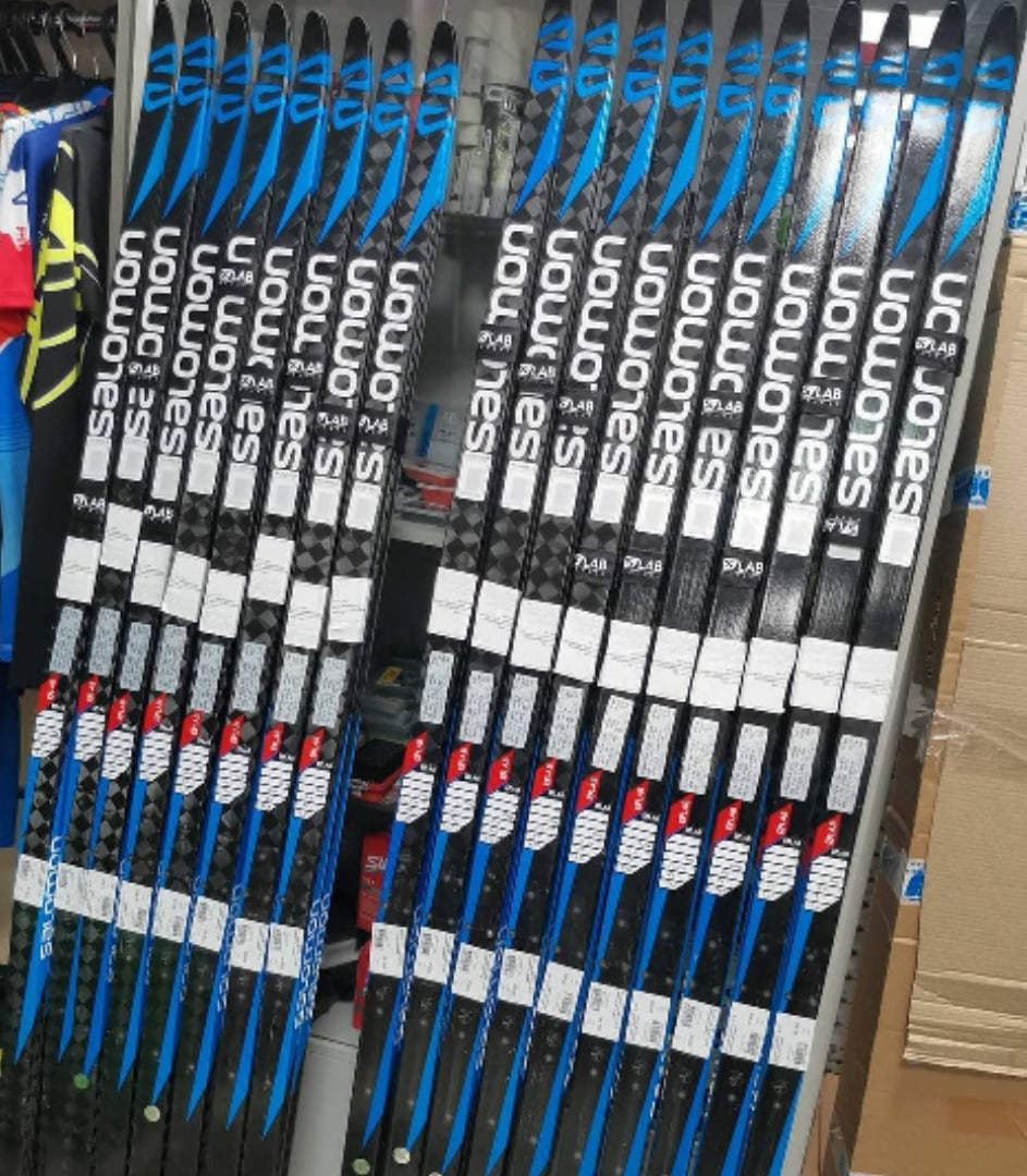 На фото профессиональные модели