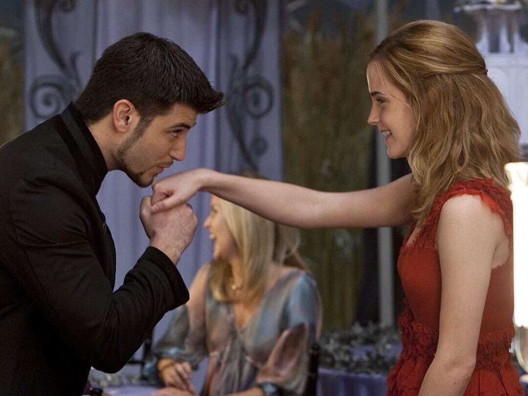 Гермиона и Крам на свадьбе Билла и Флер (вырезанная сцена из "Дары Смерти ч.1")