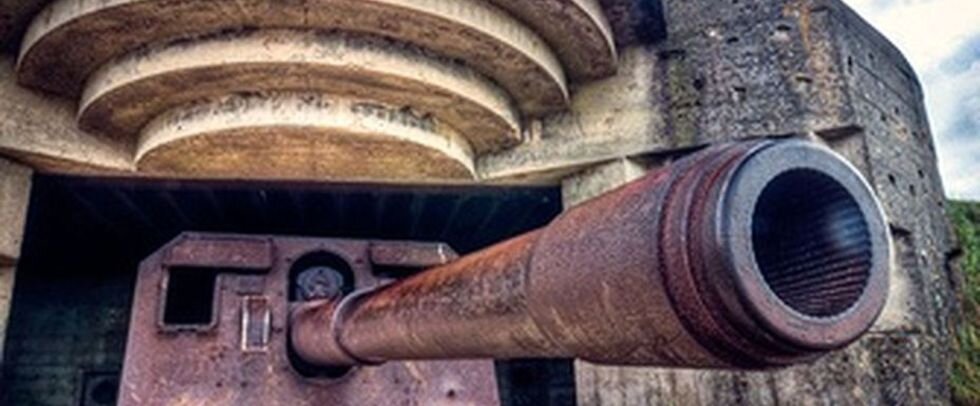 Такую пушку сложно уничтожить бомбами с самолетов