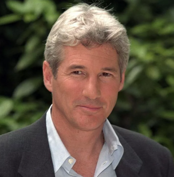 Фото в свободном доступе интернета. Ричард Гир не только интересный мужчина, но и интересны его рассуждения...