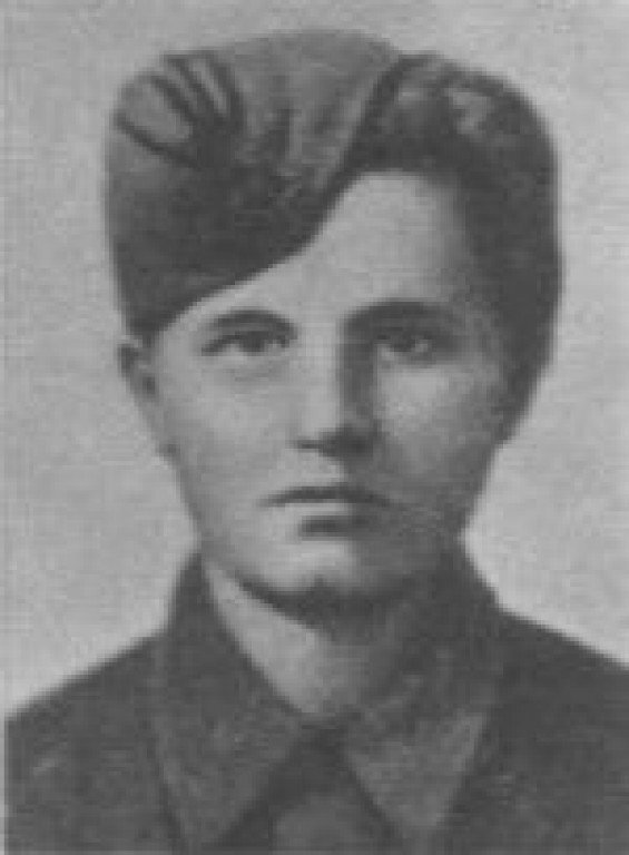 Зина Туснолобова. Источник фото: https://viselbibl.pavkult.ru/item/408630