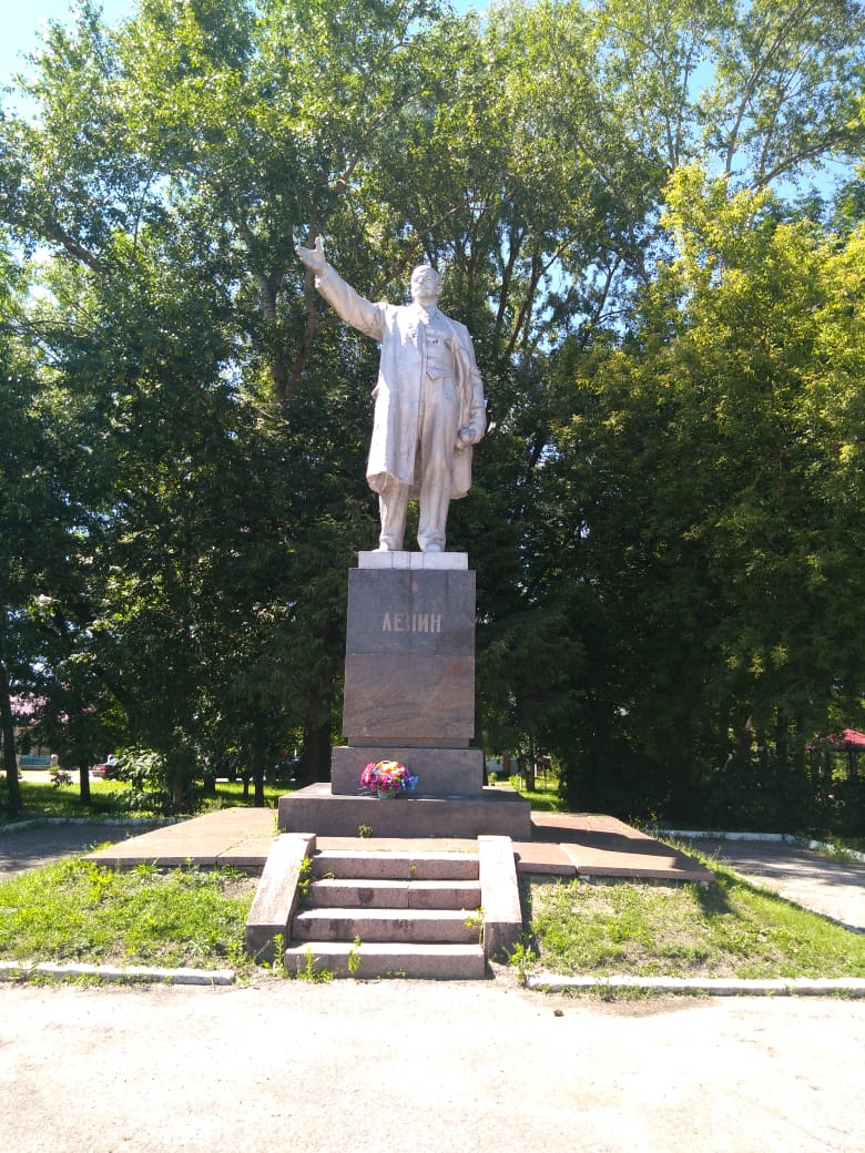Памятники вождю. Фотоподборка памятников Ленину в городах России. Часть 5.7