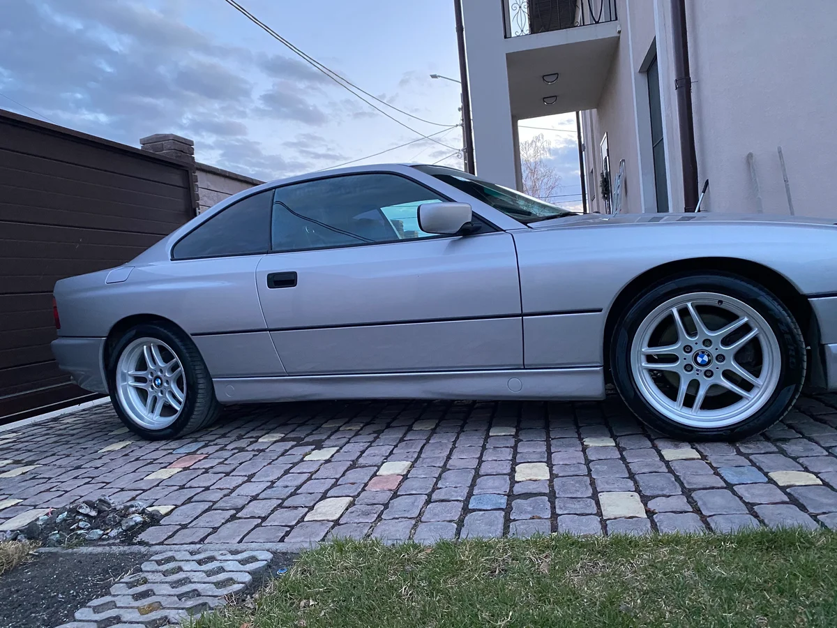 Самые крутые и дорогие старые автомобили BMW 8 серии,которые продаются в  России. | Инфо-факты | Дзен