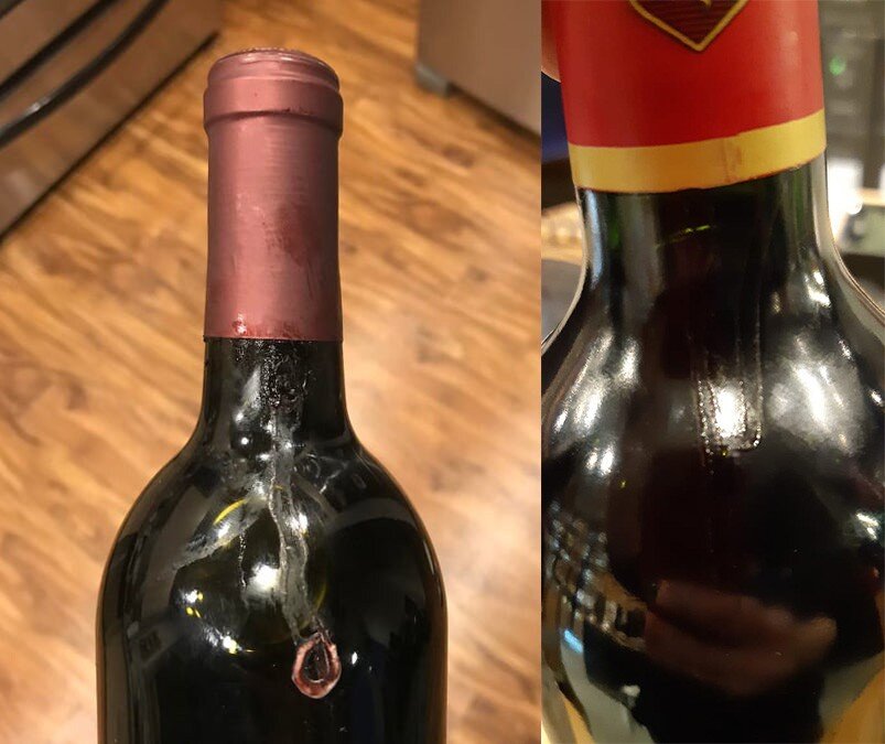 Капсулы потекших бутылок. На фото слева видно, что пробка сильно выпирает из горлышка.