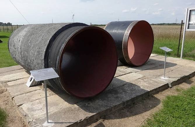 Трубы «Северного потока — 2». Источник: Википедия