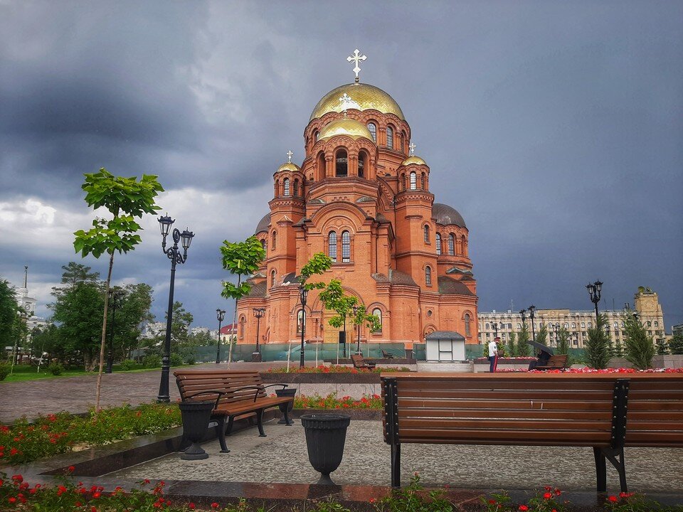     Во всех волгоградских храмах в полдень зазвучат колокола Екатерина СИМОХИНА