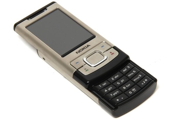 Nokia 6500 Slide – стильный слайдер в металлическом корпусе родом из 2000-х