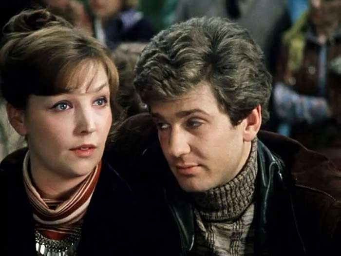 Ольга Остроумова и Игорь Костолевский в фильме Эльдара Рязанова "Гараж" 1979  год