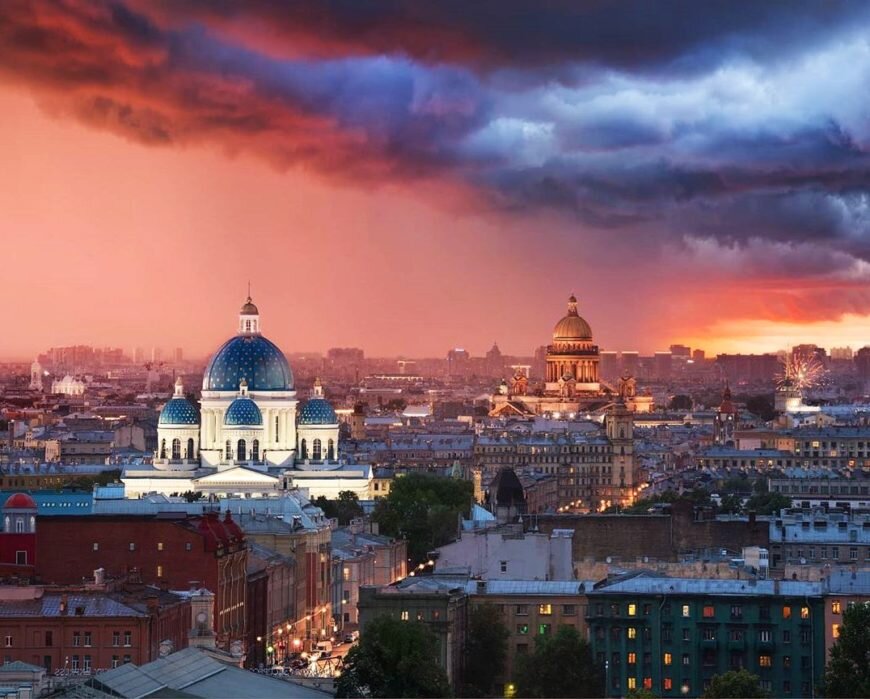 Ночной Питер. Автор фото: Иван Смелов