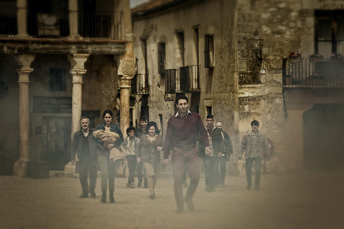 кадр из сериала.