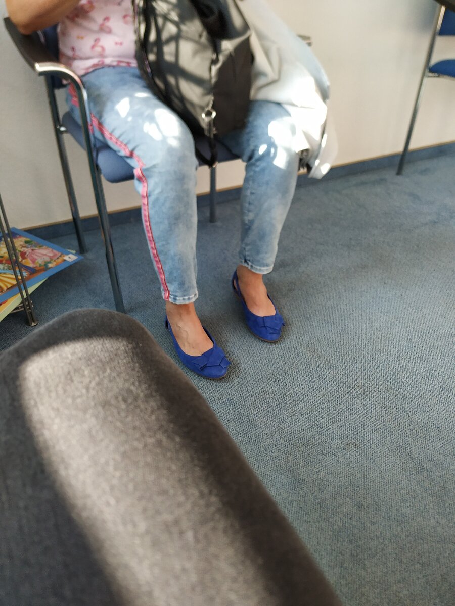 Сидим, ждём.