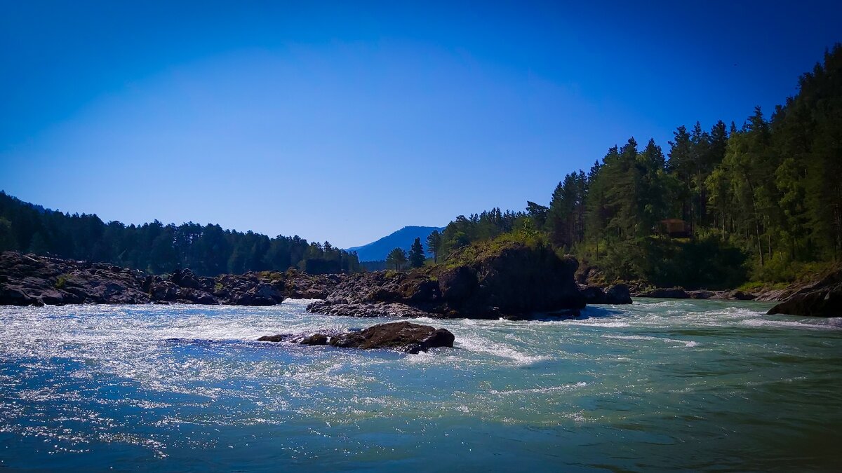 Вид на Катунь