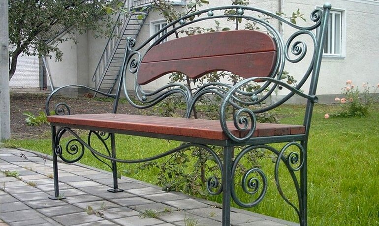 Кованые скамейки на заказ: купить садовые кованые скамейки в СПб и Гатчине