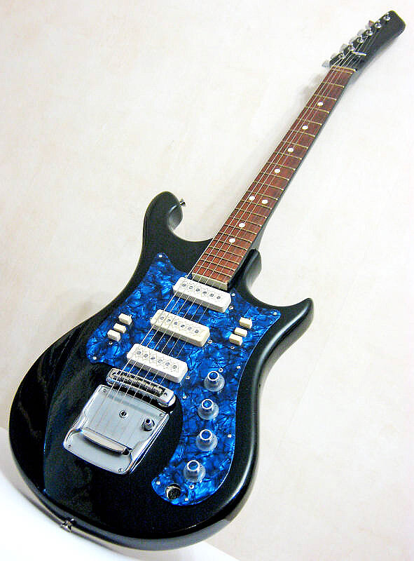 Электрогитара "Урал" модель 650