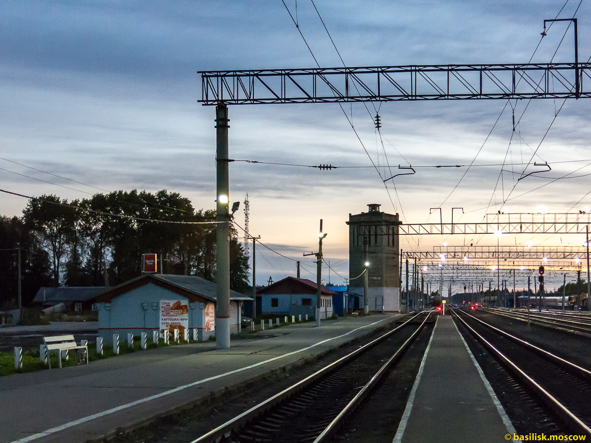 Железный город архангельск. Станция Обозерская Архангельская. Станция Обозерская Северной железной дороги. Обозерская вокзал Железнодорожный. ЖД вокзал станции Обозерская.