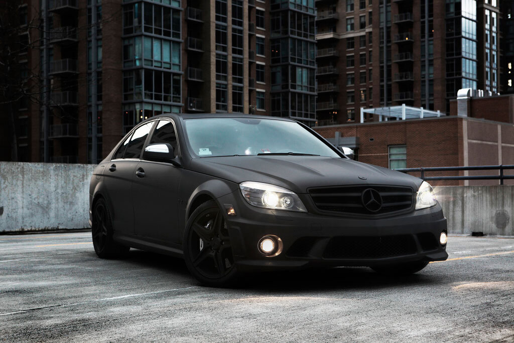 mercedes benz c63 amg черный