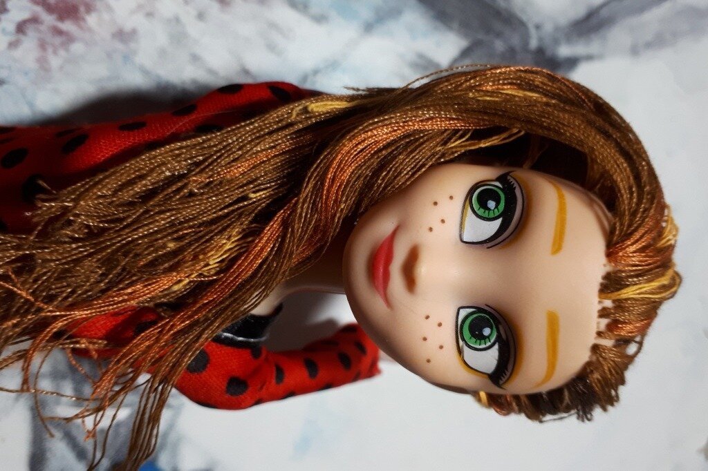 Вот такая красота должна получаться ( на фото ещё не оконченная работа, т.к. занимает очень много времени)