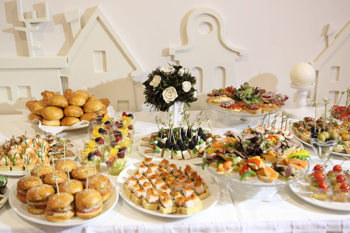 Пример сервировки от http://cafe-kitchen.ru/