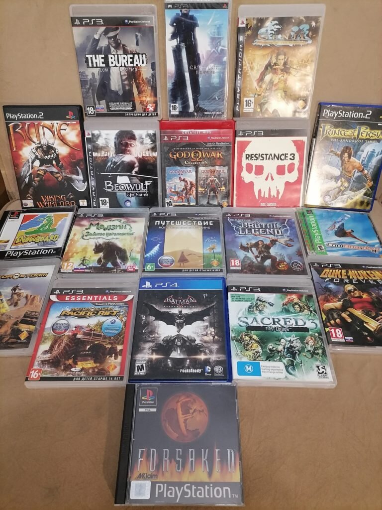 На фотографии, также игры купленные на аукционах в сети